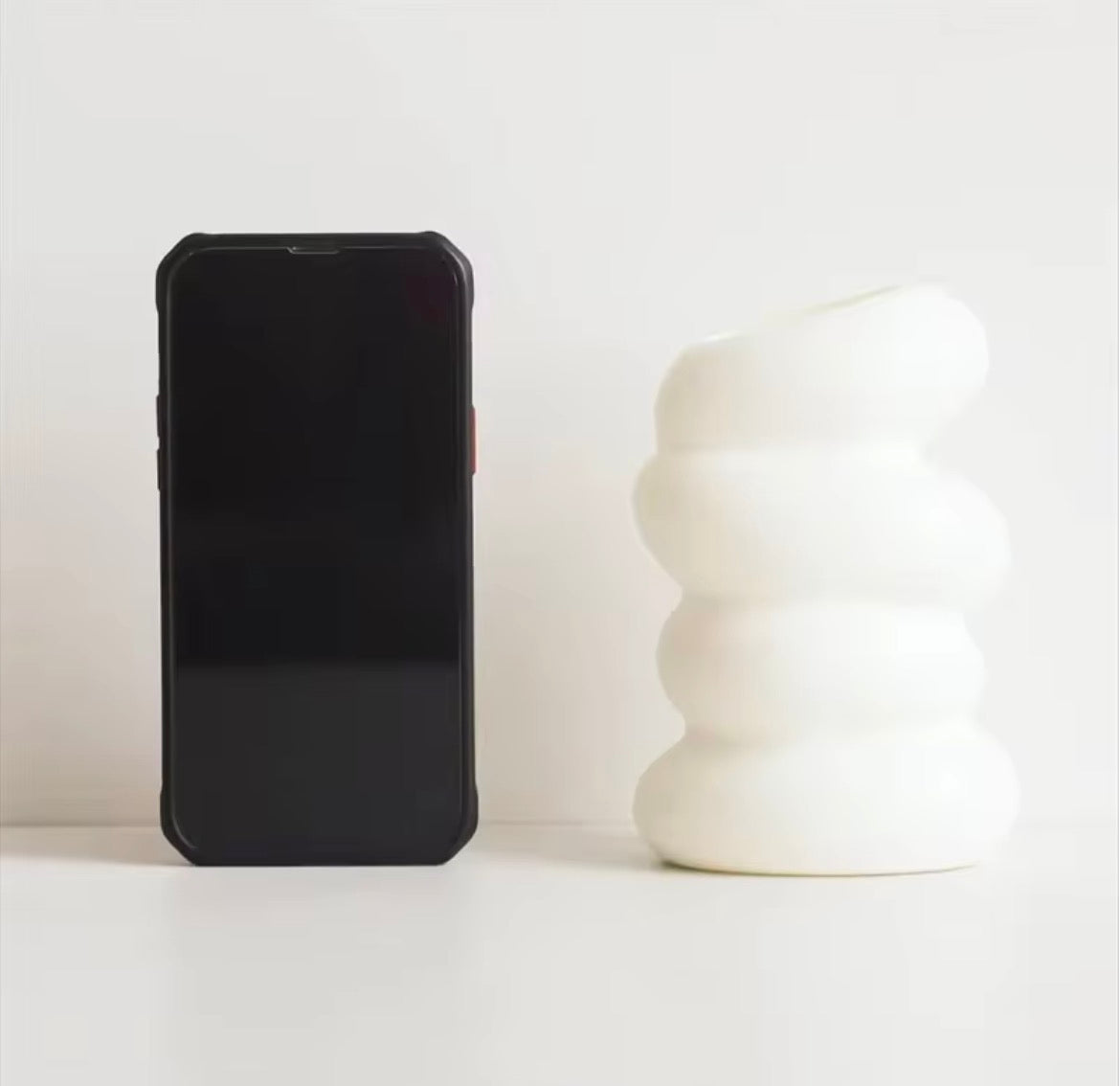 Vase Bulle Blanc Minimaliste